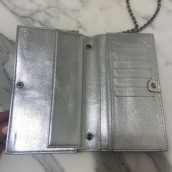 Fendi Wallet Clutch-OBO - Picture 11 of 12